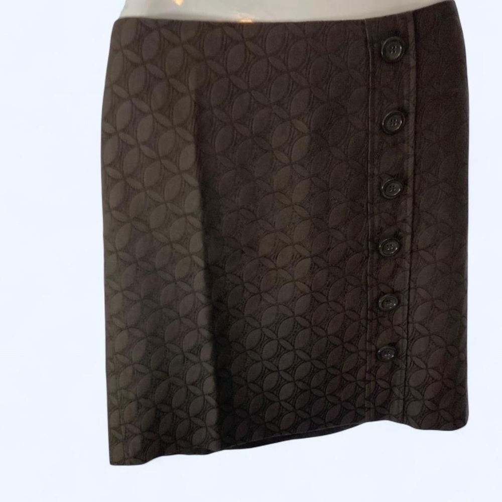 Ann Taylor Slate midi short with button front detail 4